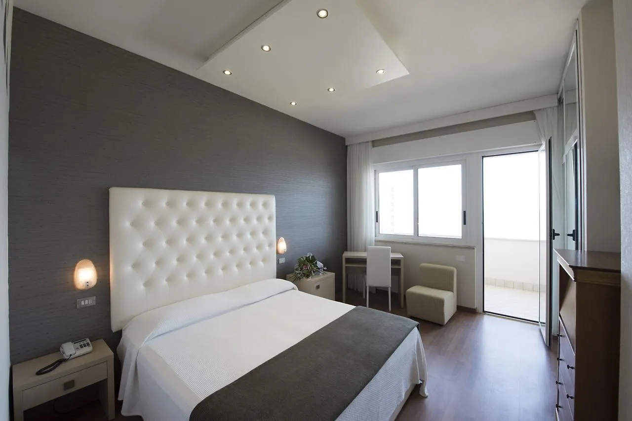Hotel Benini Μιλάνο Μαριτίμα