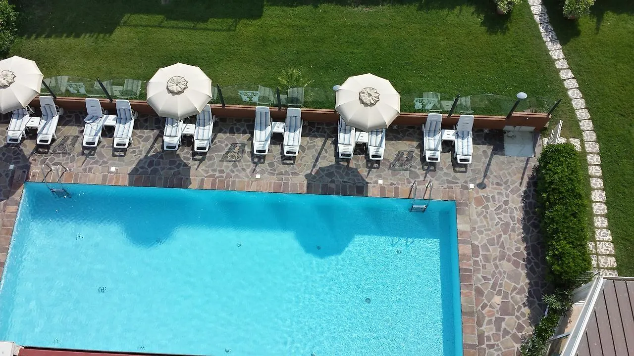 ****  Hotel Benini Μιλάνο Μαριτίμα Ιταλία